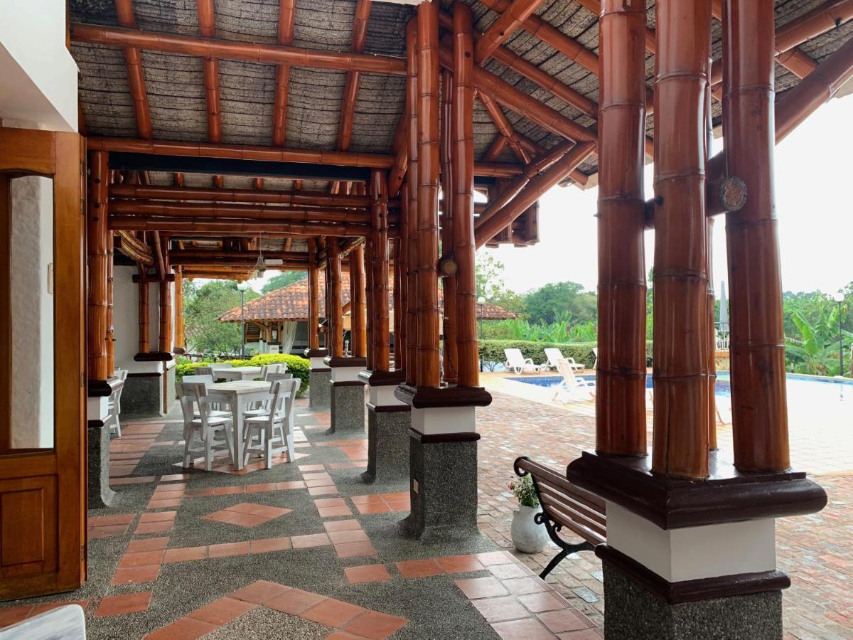 Finca Hotel Santana Монтенегро Екстериор снимка