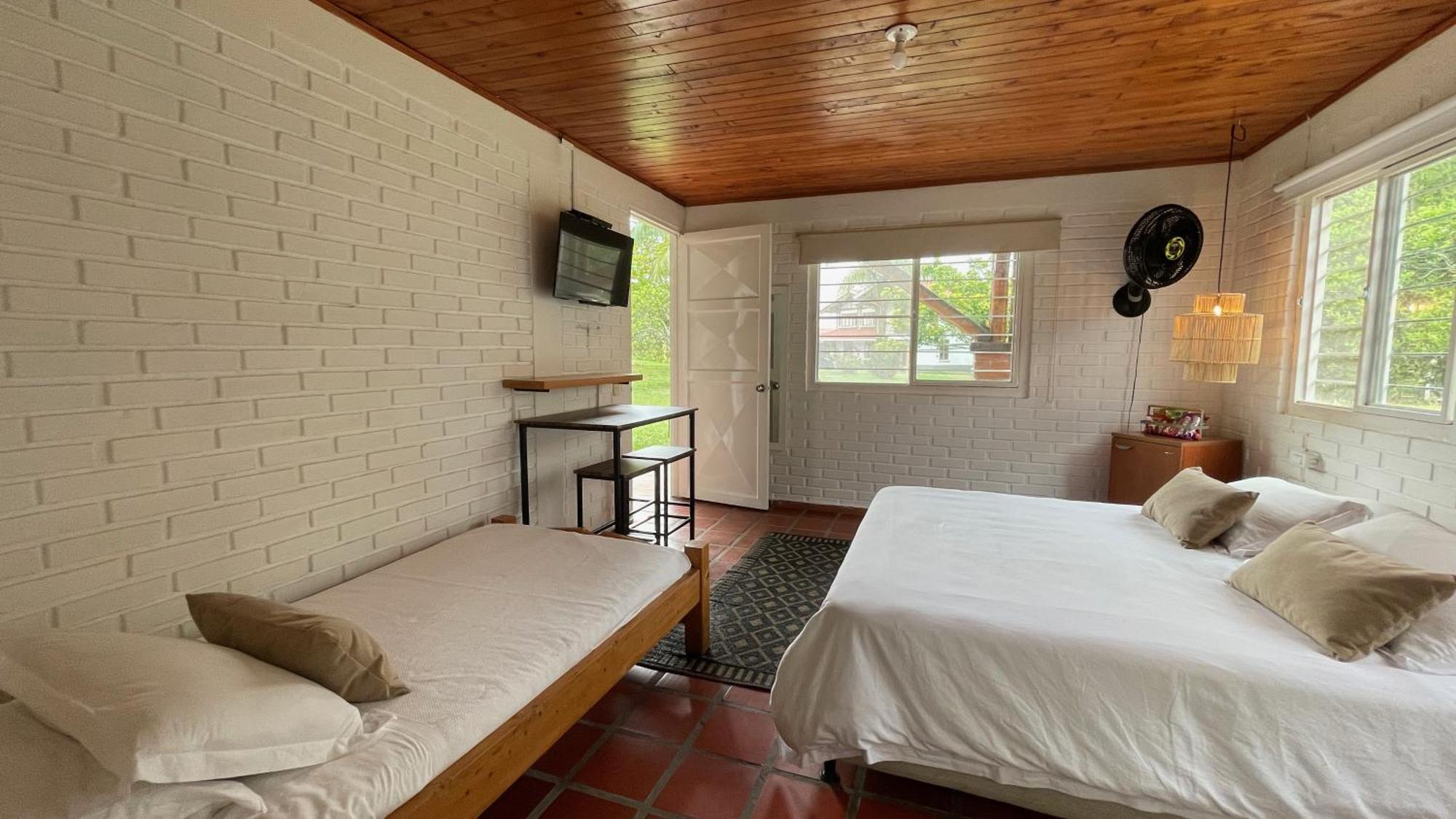 Finca Hotel Santana Монтенегро Екстериор снимка